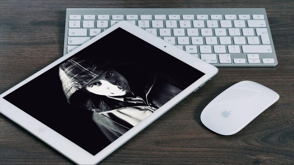 Microsoft 365 SOC and NOC Security Bundle